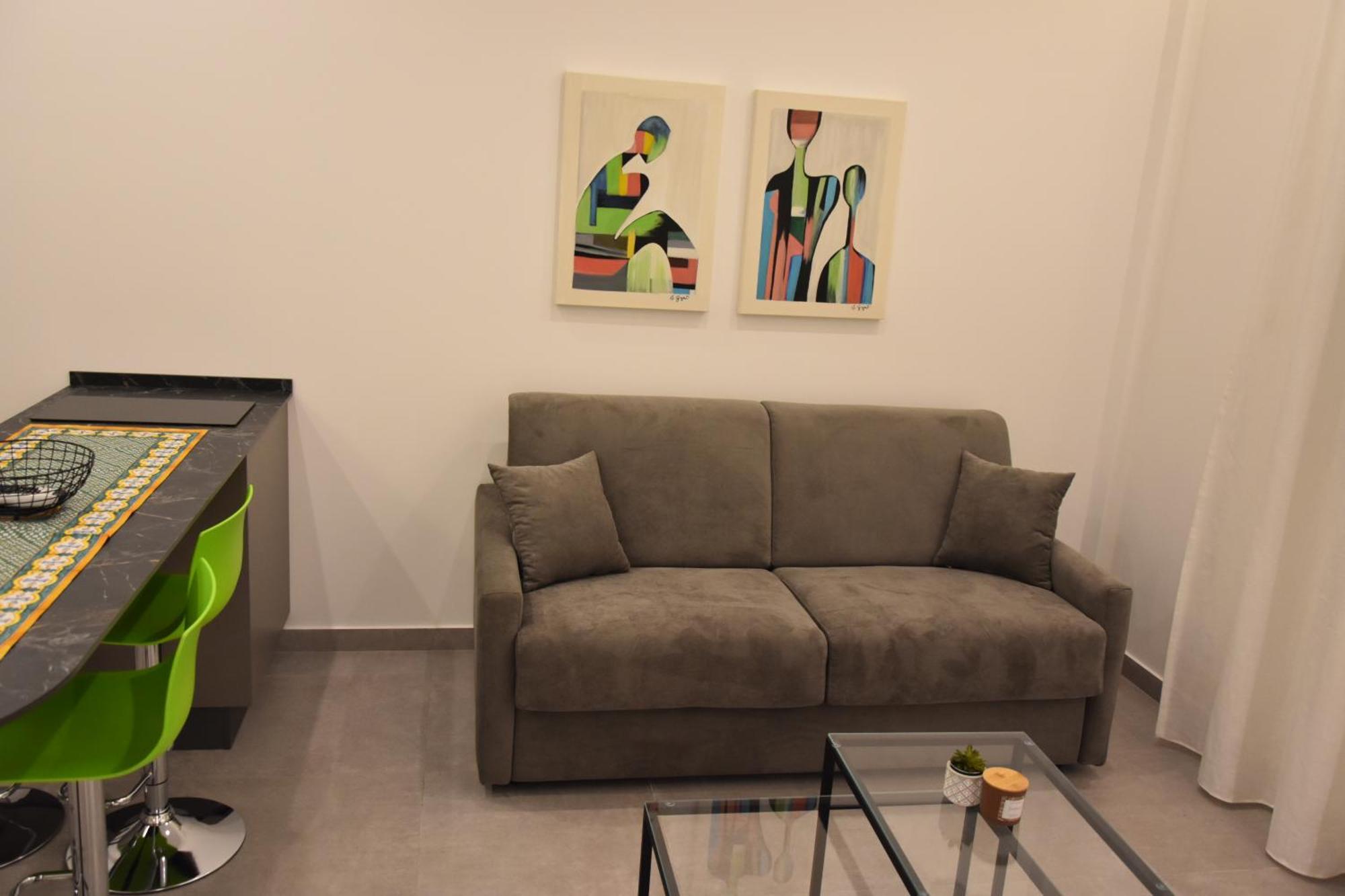 Cilea Apartment *